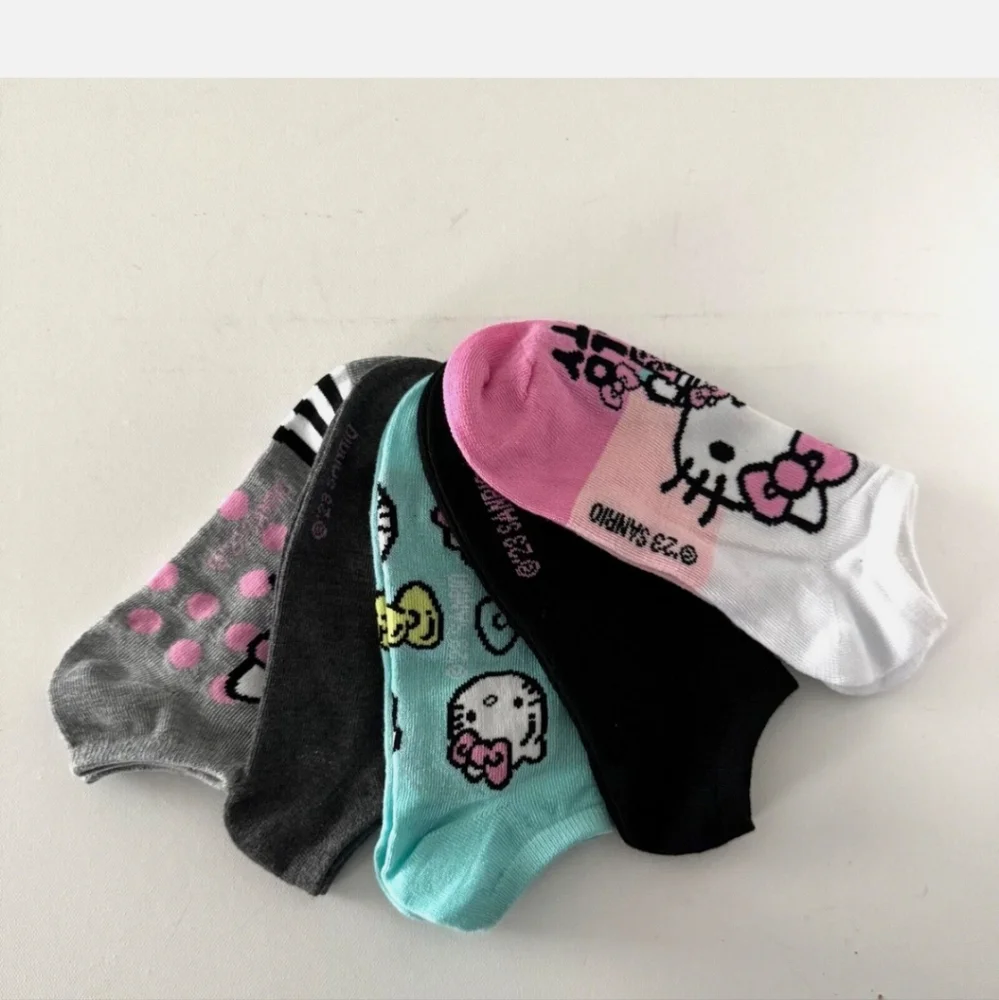 Hello Kitty Pink Gray Socks Accessories